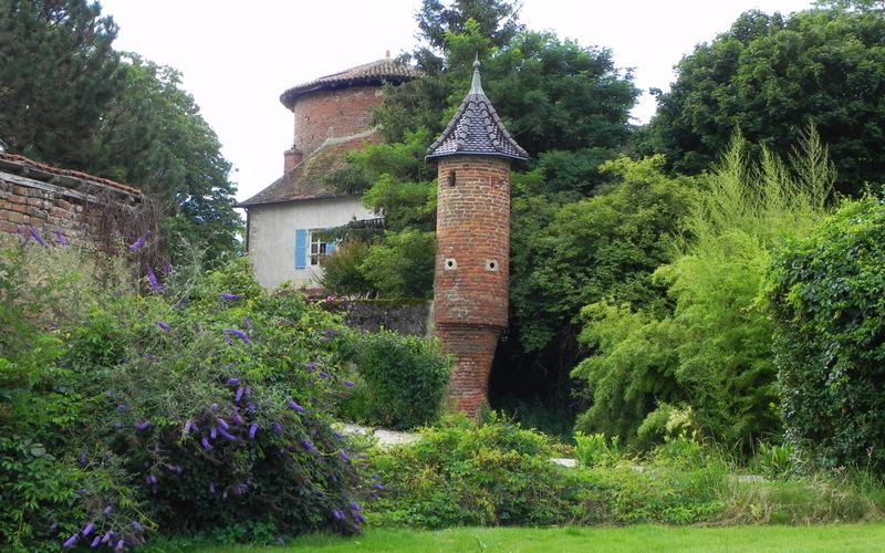 une belle maison ou j'aimerai habiter !