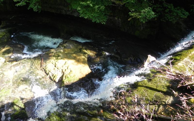 une chute d'eau ! 