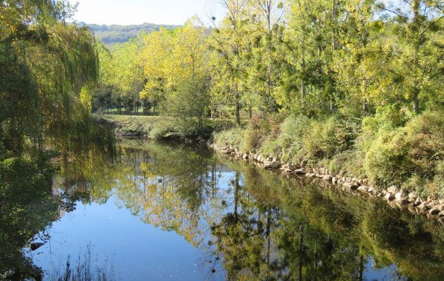 Reflets sur l'Aveyron