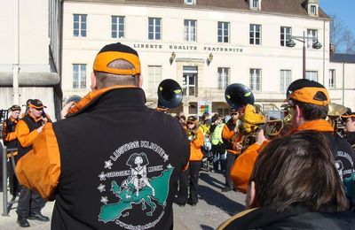 Une fanfare Alsacienne magnifique...