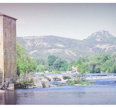 07 - Village de Salavas en Ardèche