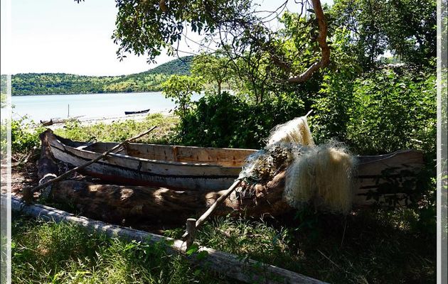 Ambaramidada : Pirogue - Grande Mitsio - Madagascar