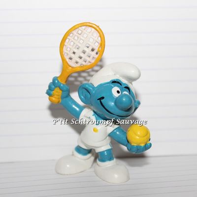 Figurine Schtroumpf Tennisman 2 Bully n°2.0093 - version moulée