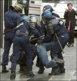 Choc des cultures, des  CRS à l'opéra !