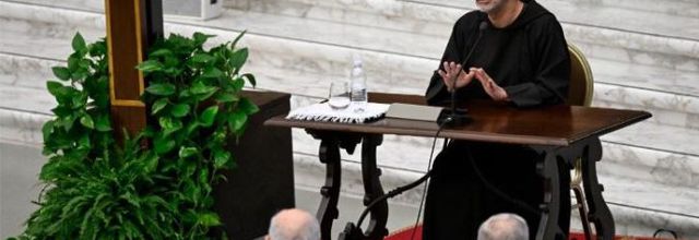 2e entretien du carême au Vatican -nous sommes invités à rester ancrés dans le Christ