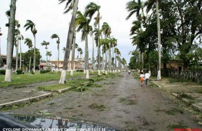Devant la mairie de Tamatave