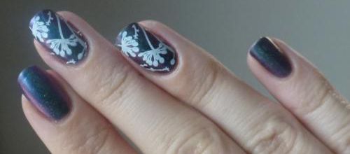 Nail Art pissenlits stylisés