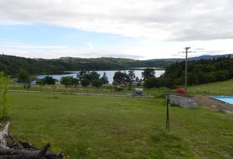 Le village de Villerest et le lac