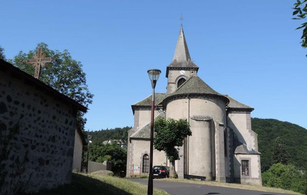 l'église Saint Ferreol de Murol  - 63