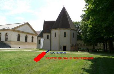 La crypte ou salle souterraine de la chapelle templière de Metz, 10 juin 2010. (Albert Fagioli)