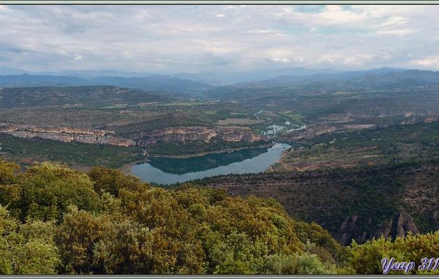 Randonnée au Congost de Mont-Rebei : panorama sur le paysage à l'entrée des gorges de la Noguera Ribagorçana - Aragon/Catalogne - Espagne
