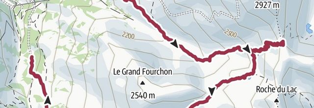 Montée au col des Marches