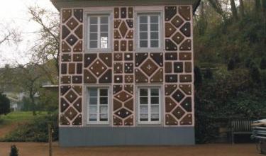 LA MAISON DE JARDIN. (La Gardenhaus) (Albert Fagioli-19/11/2005)