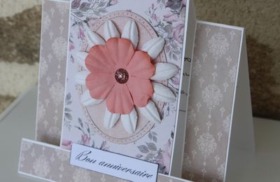Carte anniversaire chevalet