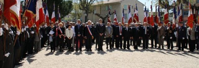 Pont-Saint-Esprit : la FNACA défend le 19 mars 1962, Ménard le pourfend