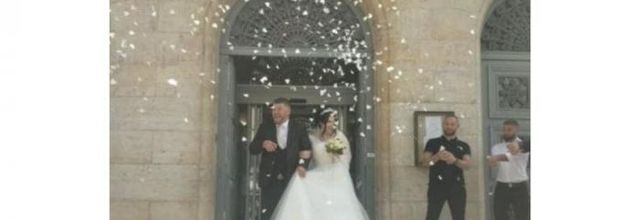 Le couple franco-turc s’est « enfin » passé la bague au doigt
