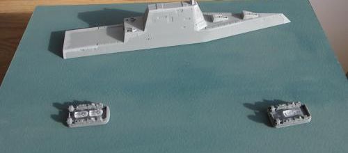 L'USS Zumwalt et les LCAC