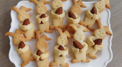 Sablés lapins de Pâques aux amandes
