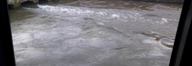  eau précieuse  (bretagne )