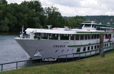 Notre croisière sur la Seine (4) Les Andelys (1)