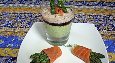 Crème d'asperge au safran en verrine, mousse de saumon fumé, coulis de balsamique