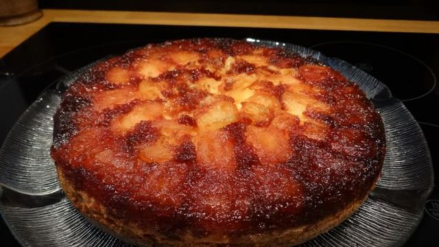 Gâteau aux Pommes de Moisson Caramélisées