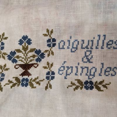 Petite composition pour un pique épingles