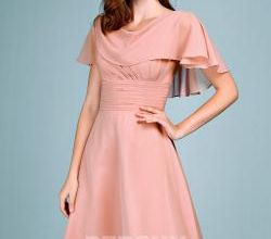 Ce que la couleur de votre robe de soirée dit de vous