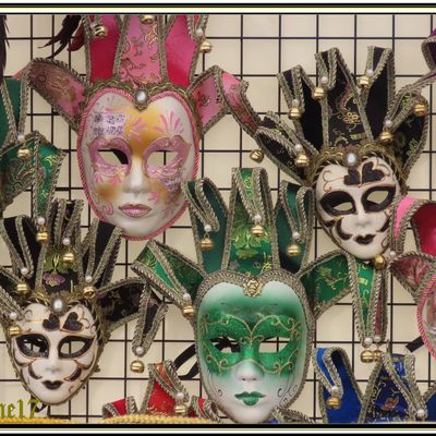 En attendant la parade vénitienne à La Rochefoucauld (16)