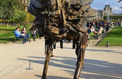FIAC 2014 Jardin des Tuileries : "Fanny Fanny" de César
