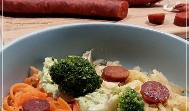 TAGLIATELLES DE LÉGUMES ,CRÈME DE BROCOLI ET CHORIZO