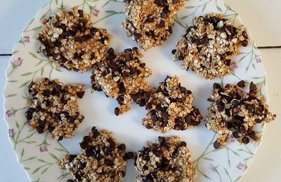 EB - Cookies aux flocons d'avoine et chocolat (sans farine, sans oeuf, sans beurre, sans sucre) de Patchouka...