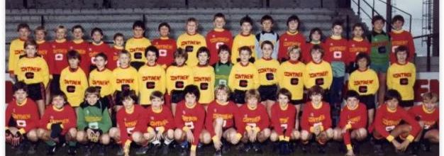 Le coin des jeunes : vers 1983  Rassemblement de jeunes joueurs du club