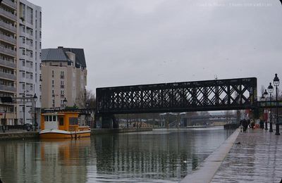 Balade sur les bords du Canal de L'Ourcq - Paris 19ème