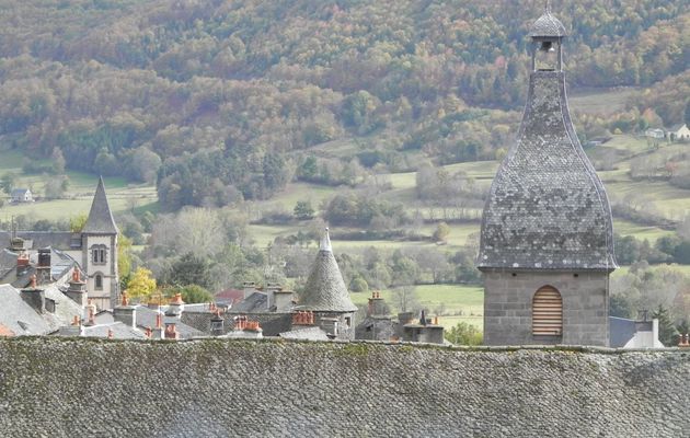 MURAT dans le Cantal