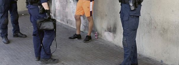 TÉMOIGNAGES *** Racisme dans la police : « c’est comme ça  qu’ils font régner l’omerta et la terreur »