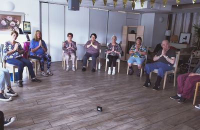Yoga sur chaise, un atelier inclusif : Article du 04/07/2024