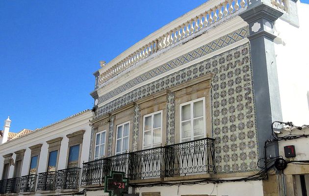 Igrega à Tavira au Portugal -2/4
