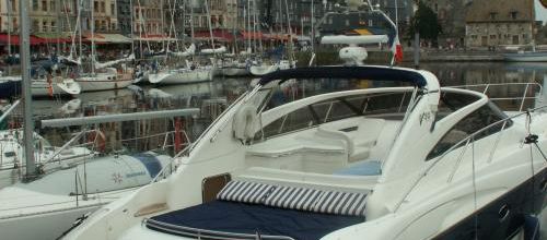 bateaux dans le port - JEU