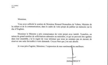 Réponse du Ministre de la Culture et de la Communication, Mr Renaud Donnedieu de Fabres, par son chef de Cabinet, Mr Jérôme Seguy. (15 juin 2004)