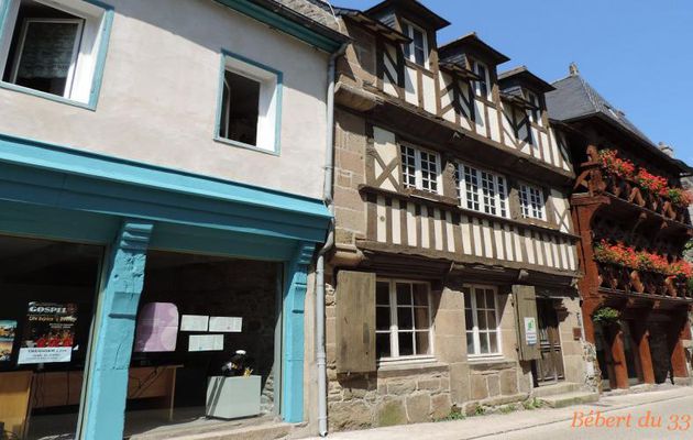 Tréguier  la ville et ses maisons - 3