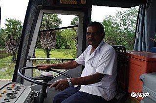 Nos voyages : moyens de transport locaux (4)