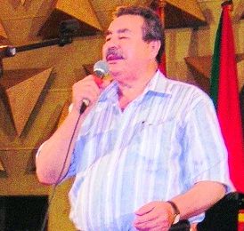 AKLI YAHIATEN : léternel jeune artiste de 76 ans