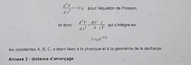 Comparaison entre la relation de Child-Langmuir et une constante de l'Univers