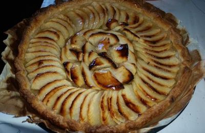 TARTE AUX POMMES MAISON