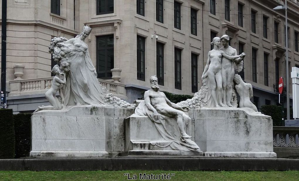 <---  "La Maturité" vs "Rückbaukristalle (un Monument pour la ville)"  --->