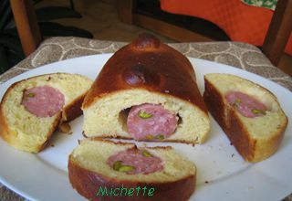 Saucisson brioché