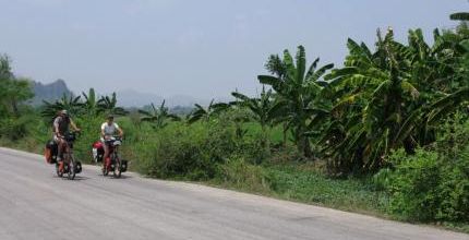 Thailande   Episode 2   :  Rencontre avec les cyclos-cools