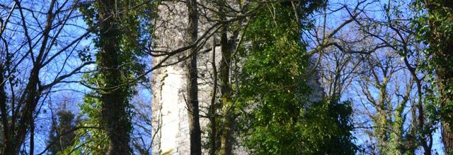 La Tour prend  garde  ( la promeneuse )