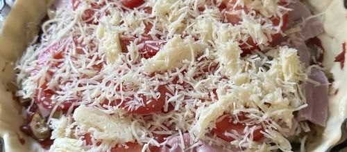 PIZZA CHAMPIGNONS OIGNONS JAMBON